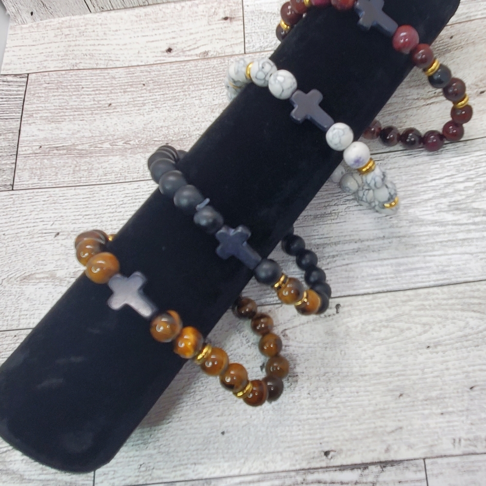 Bracelets - Picture 2 of 8